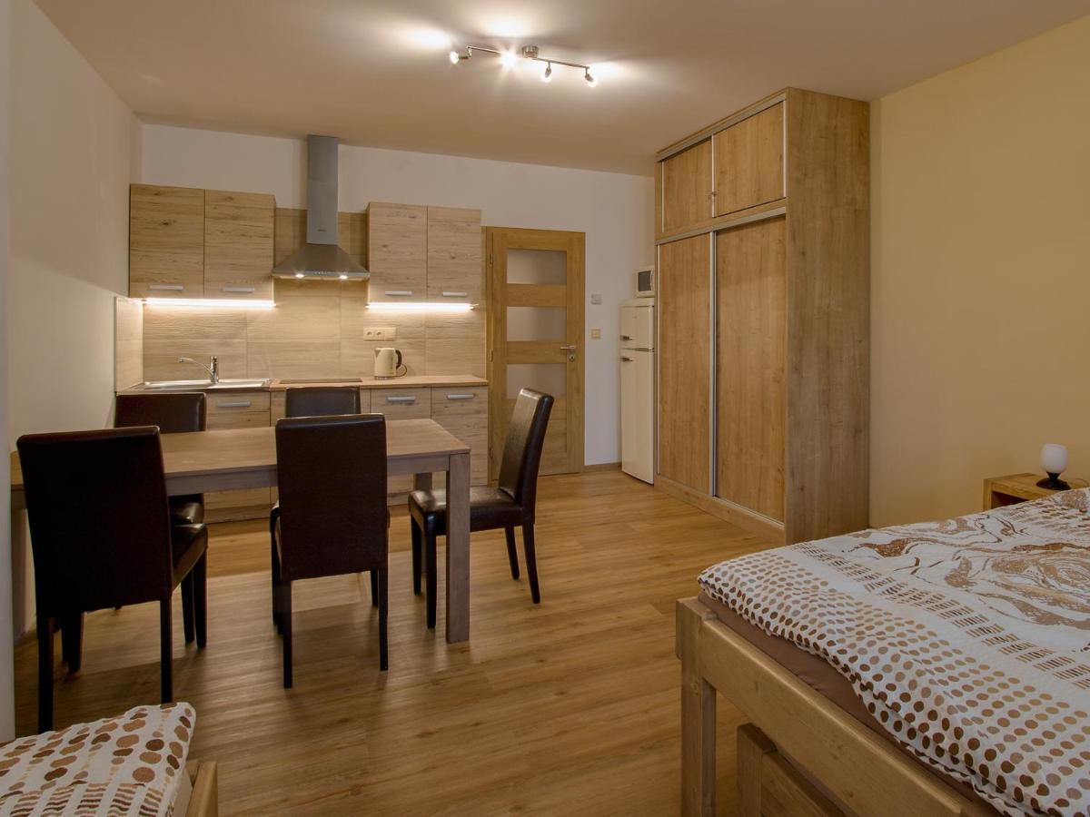 Apartmany Bejby Turnov Exteriör bild