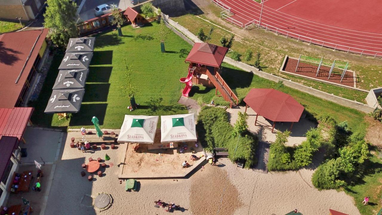 Apartmany Bejby Turnov Exteriör bild